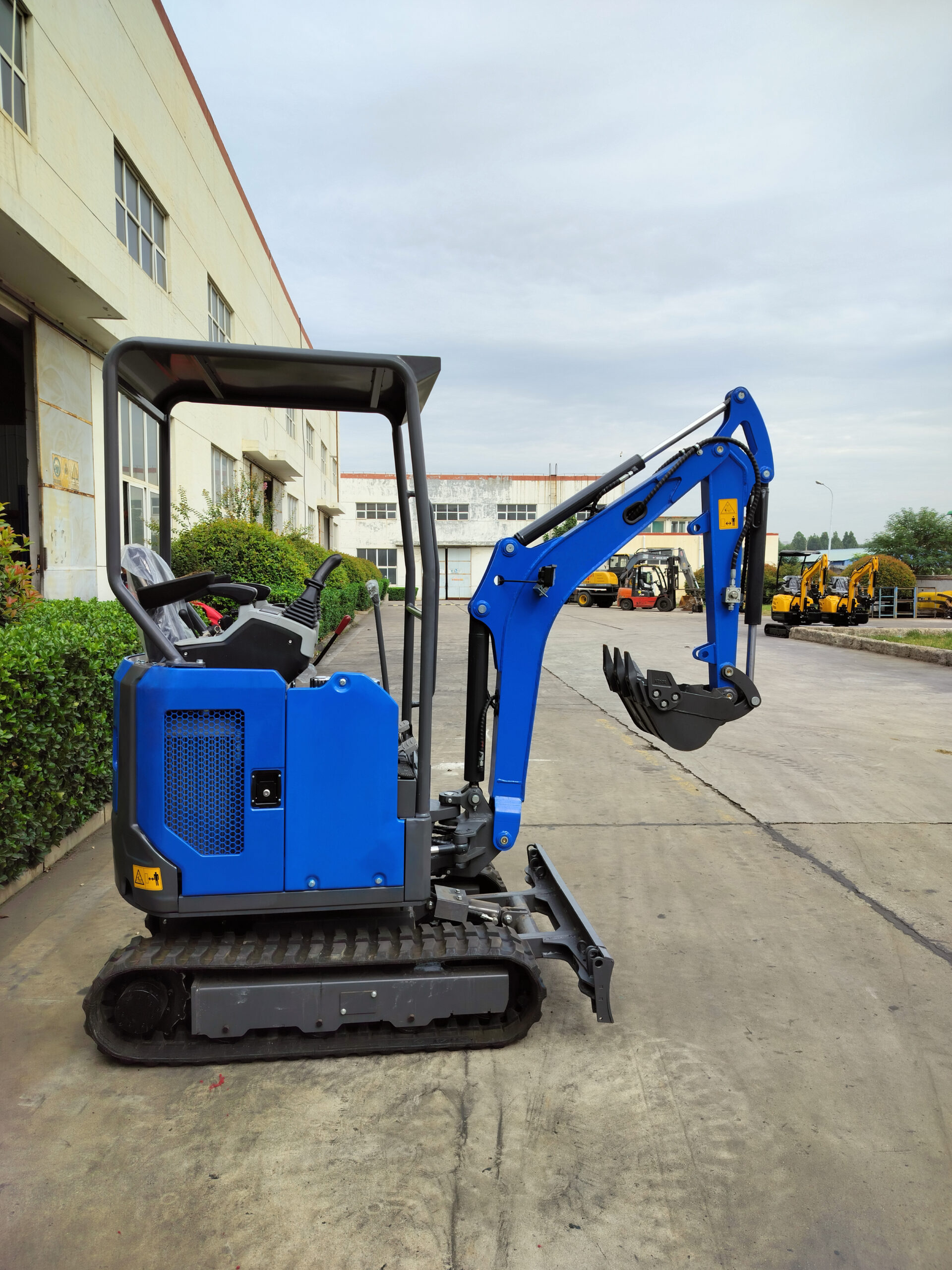 1.6ton mini excavator (2)