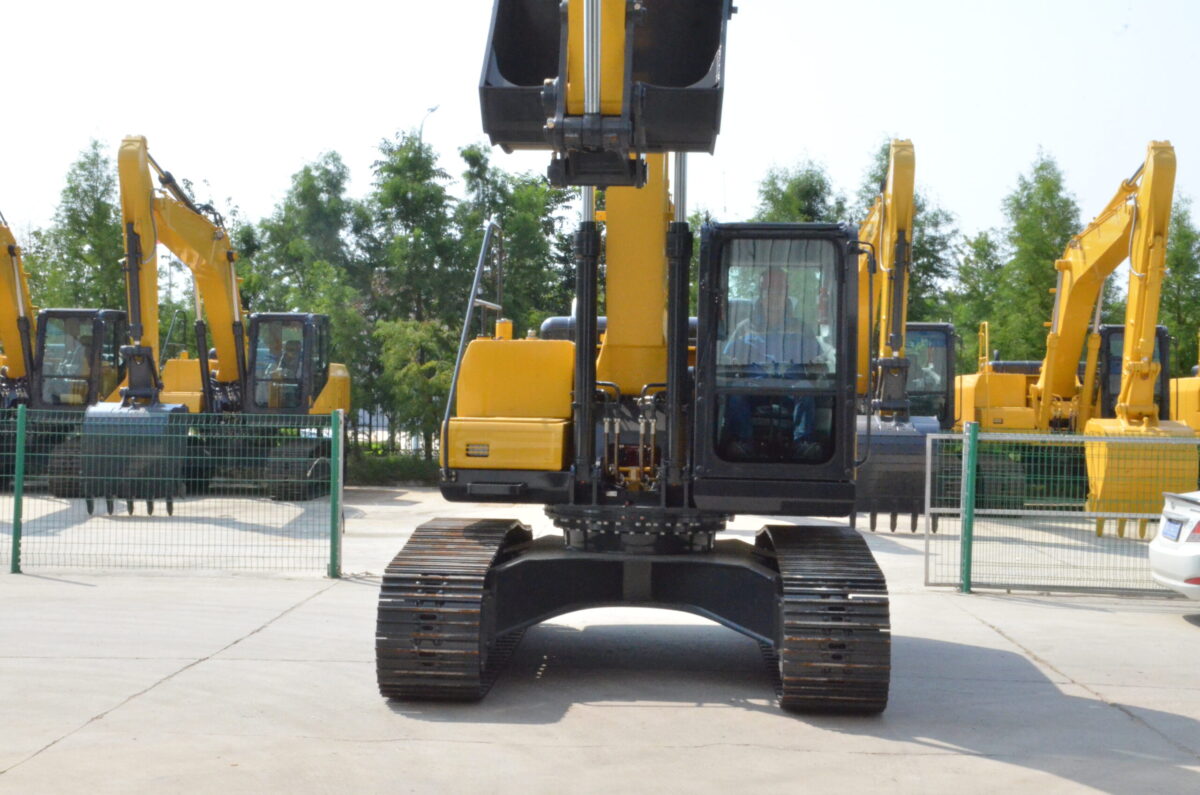 20ton excavator (1)